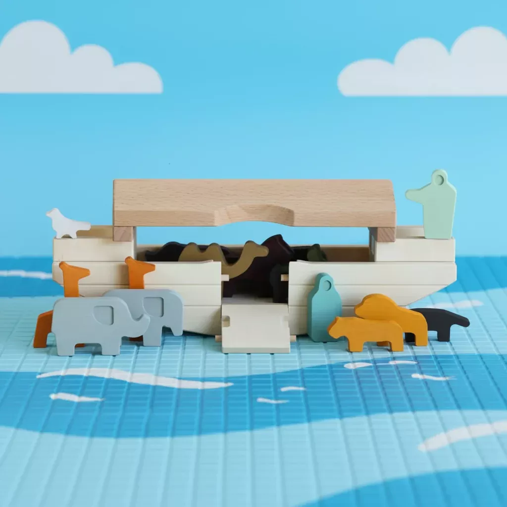 Bajo Noah's Ark