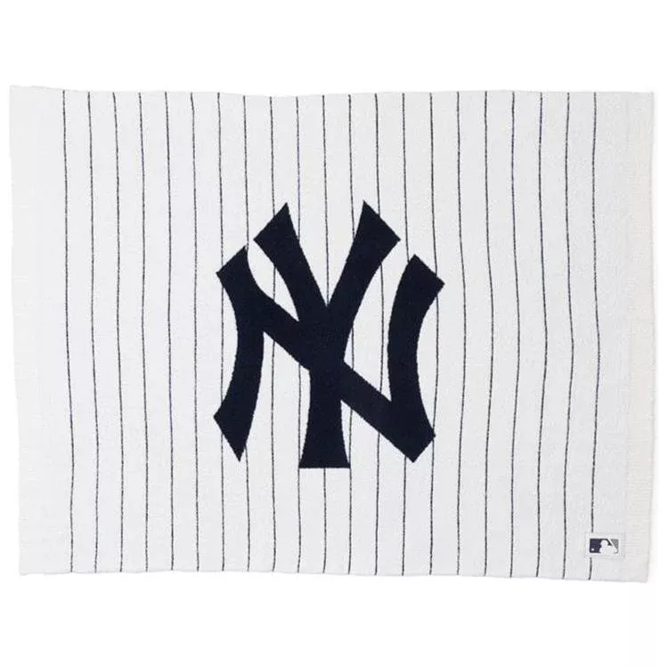 CozyChic New York Yankees Throw