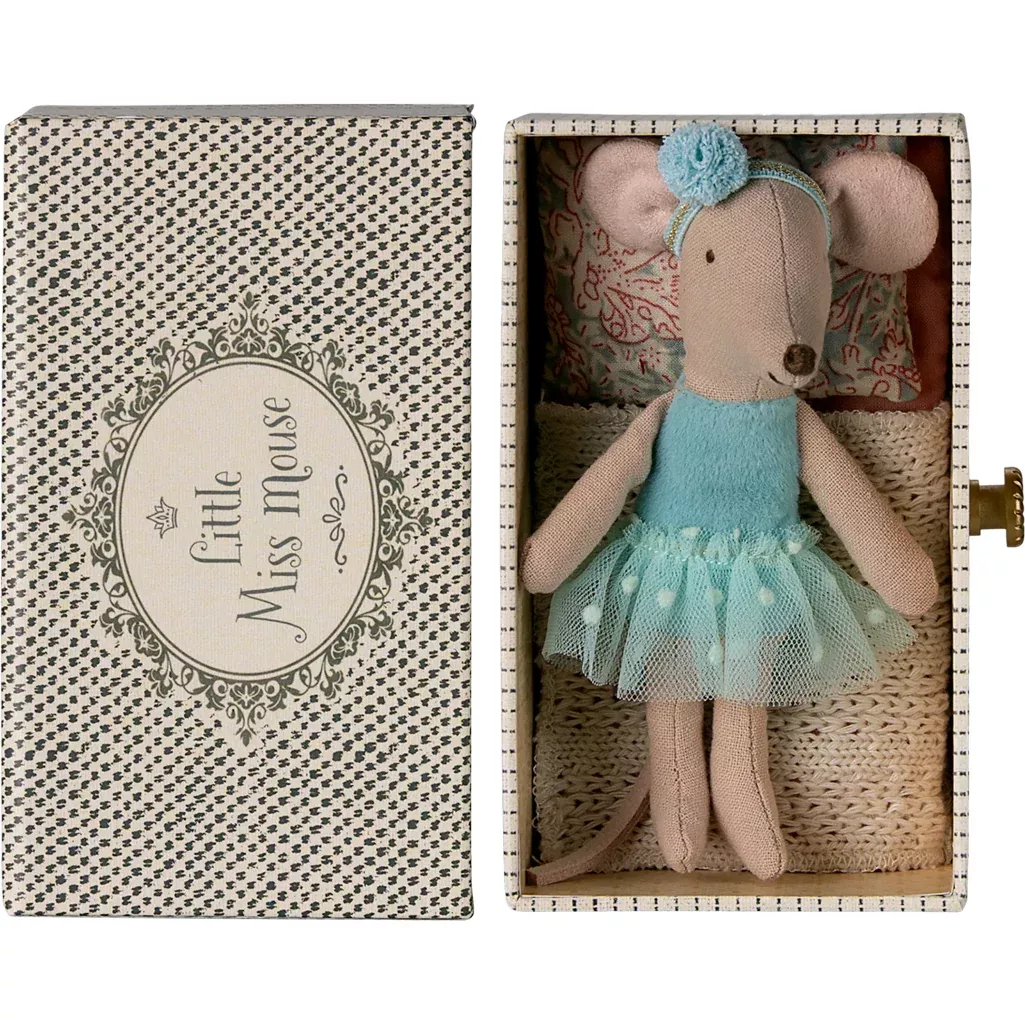 Dance Mouse in Daybed | Little Sister