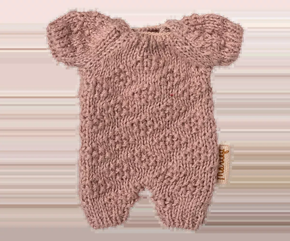 Knitted Suit, Micro
