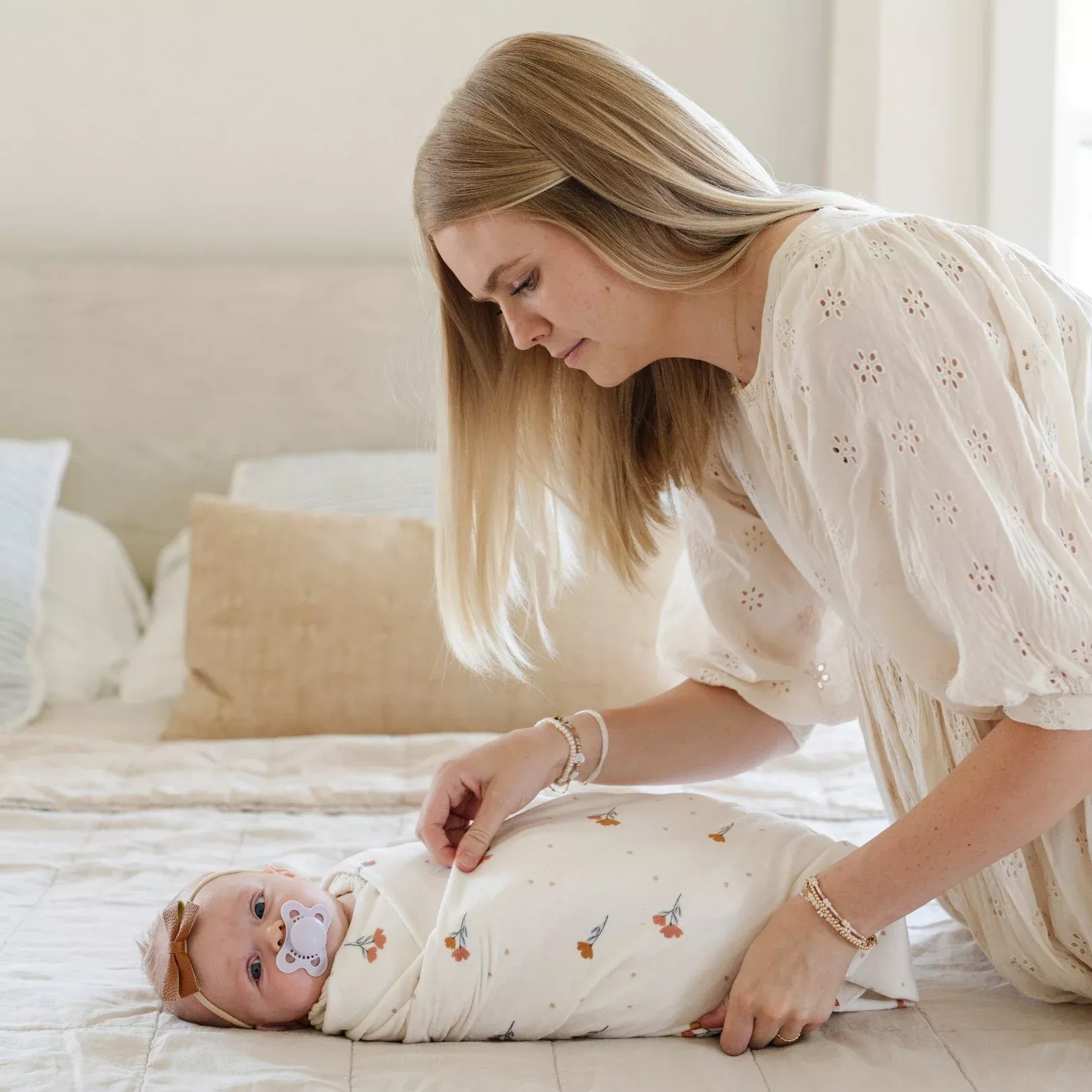 Minky Luxe Stretch Swaddle/Blankets