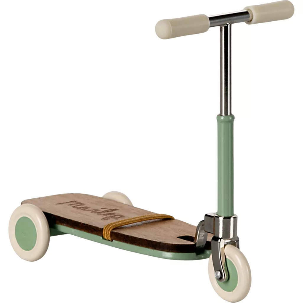 Mouse Kick Board