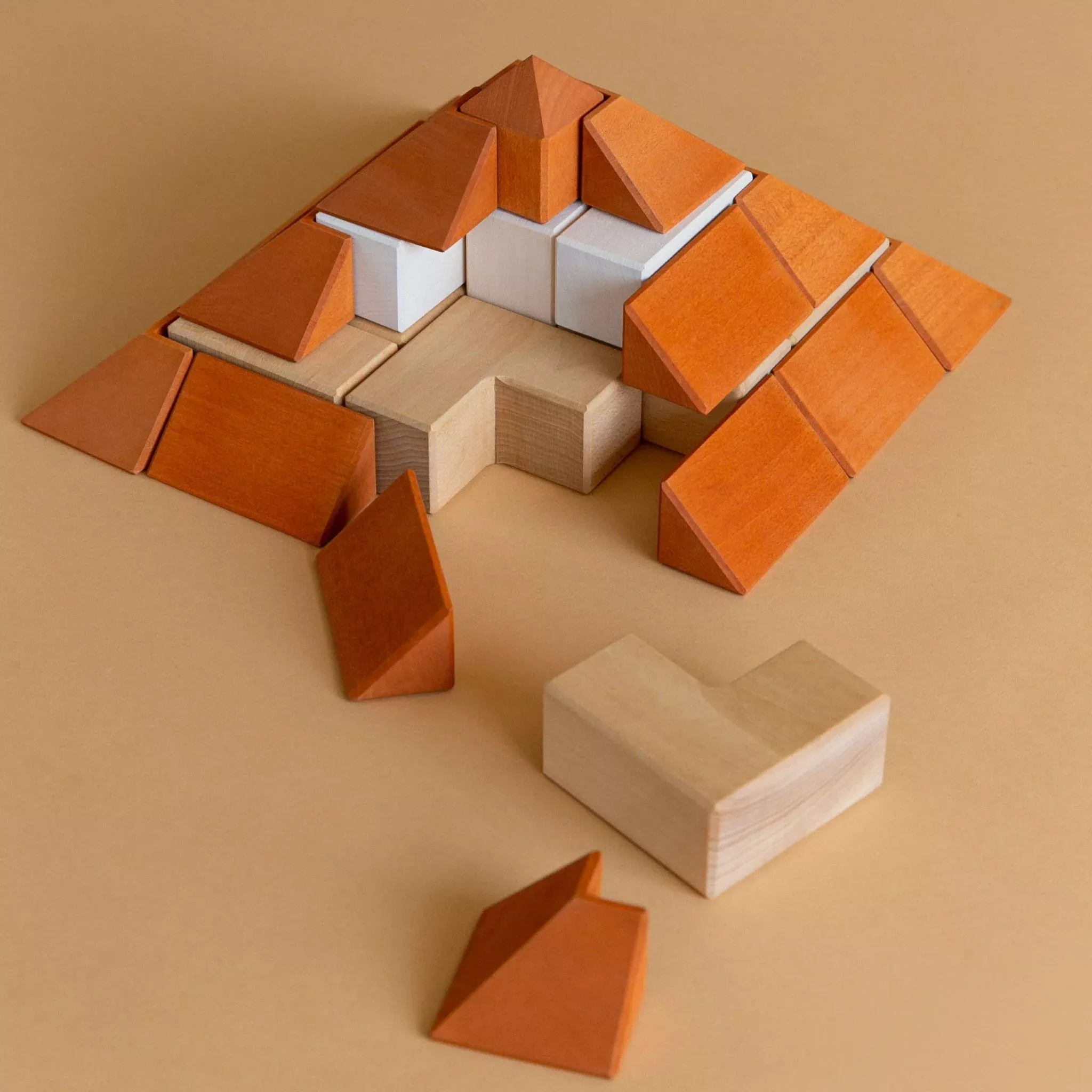 Pyramid Block Set by Avdar