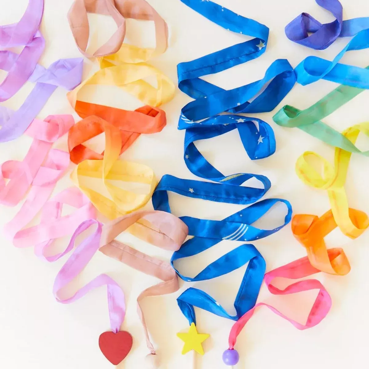 Sarah's Silks Streamers