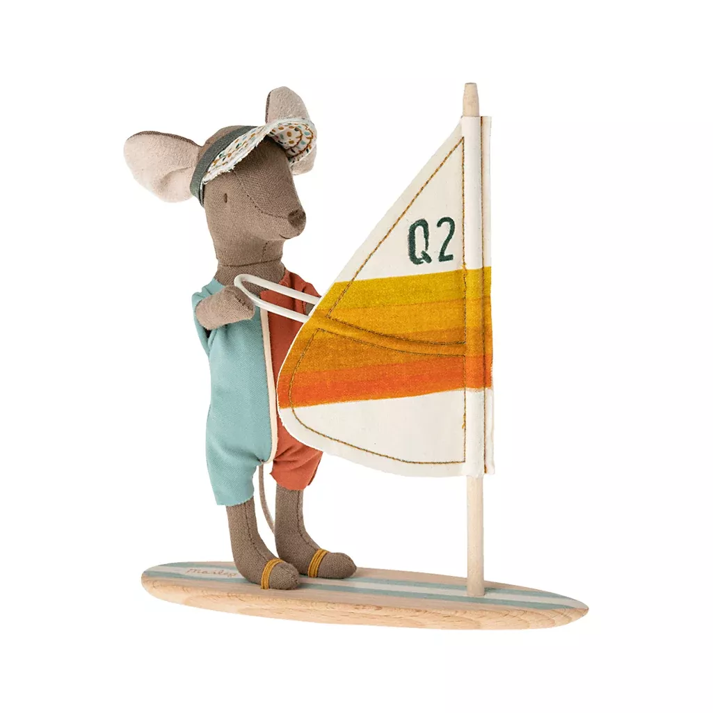 Surfer Beach Mouse | Big Brother